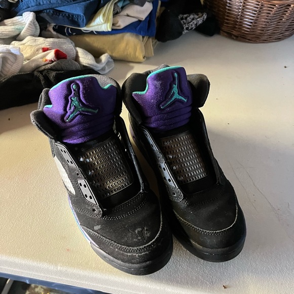 jordan shoes size 8.5